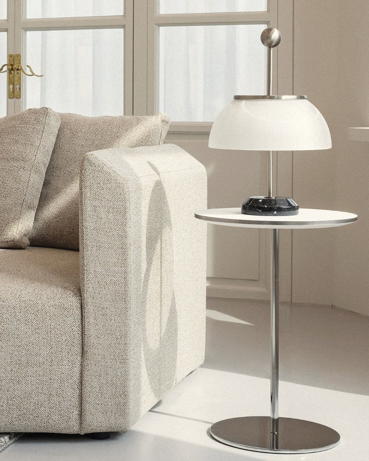 Plato Side Table 1