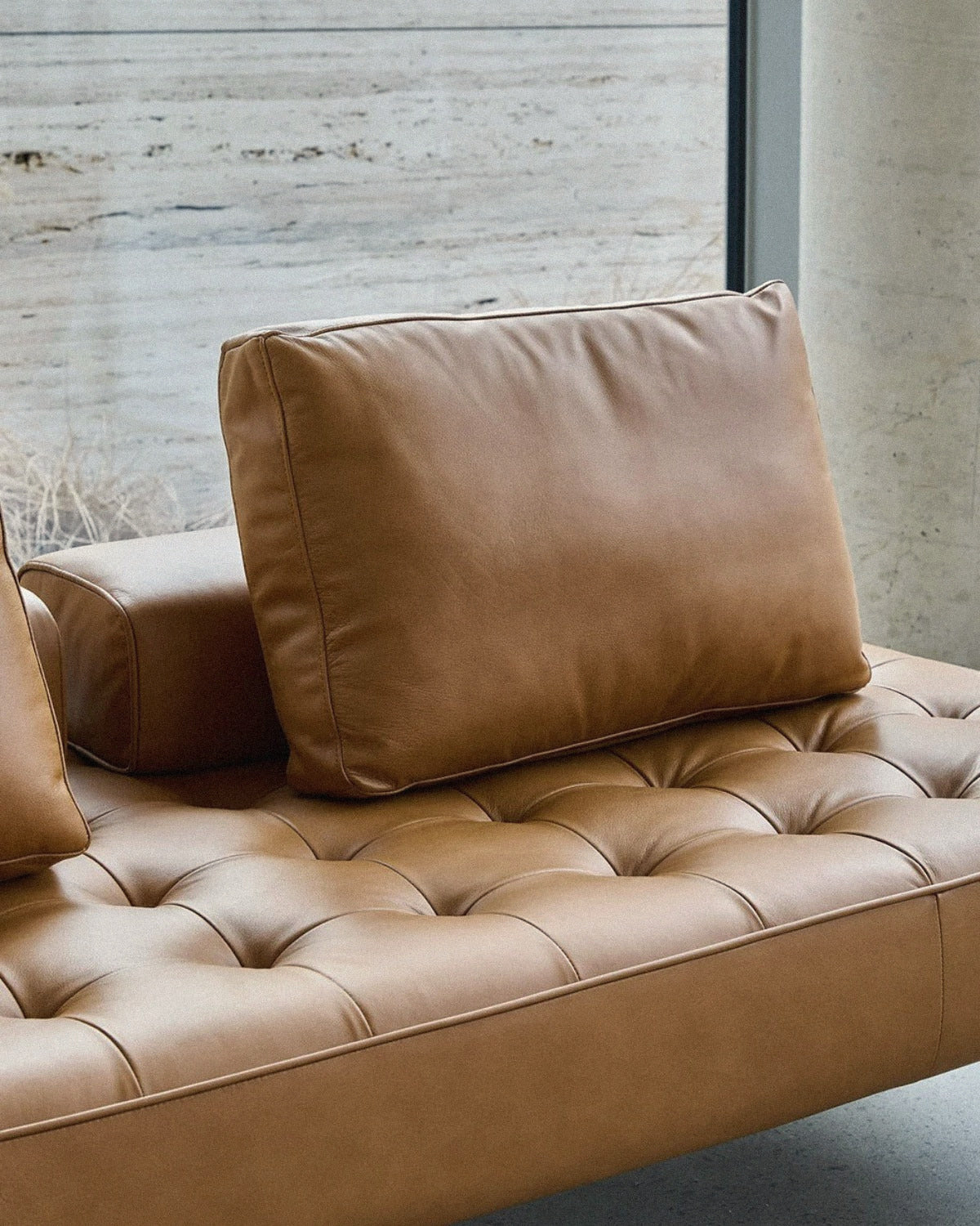 Otium Cushion - Leather 1