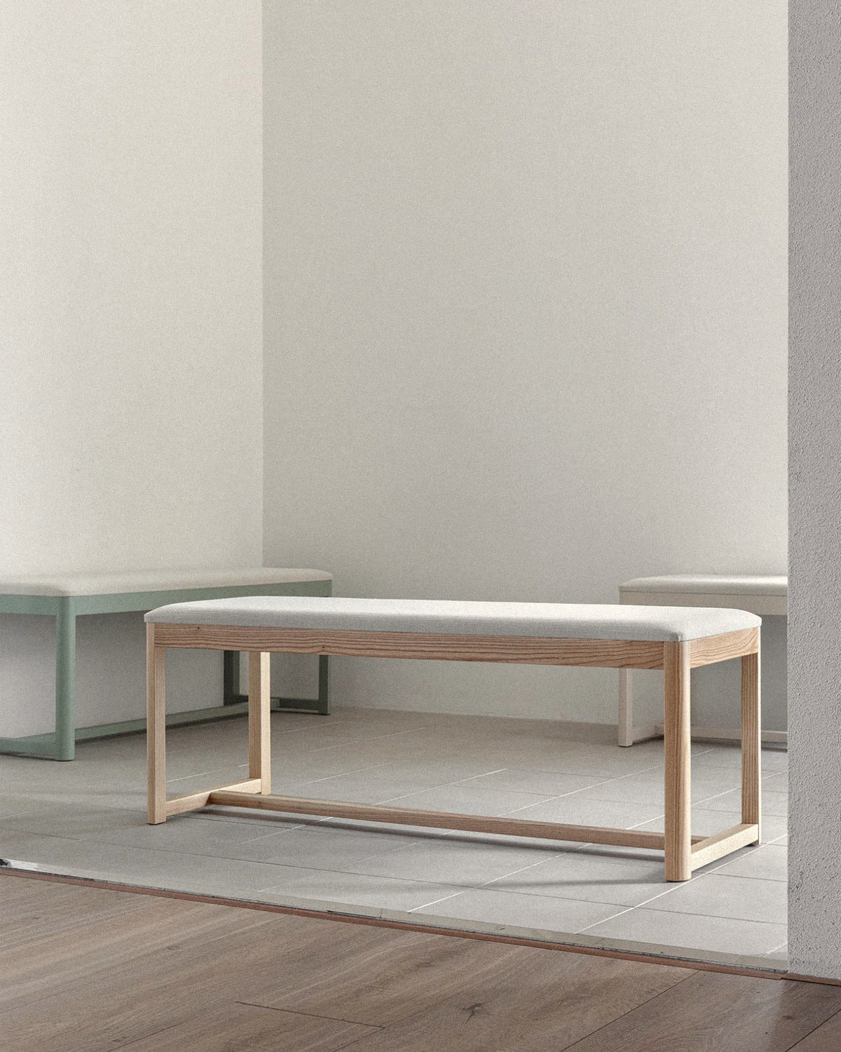 Round Bench 1