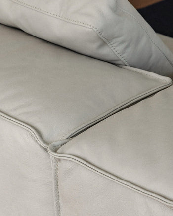 Leve Cushion - Leather 2