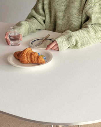 Plato Oval Table 2