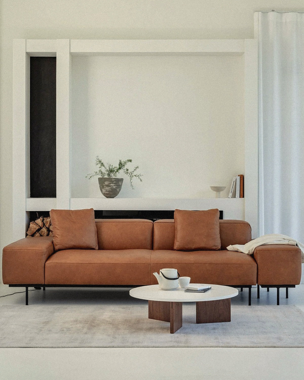 Divine Sofa - Leather 2