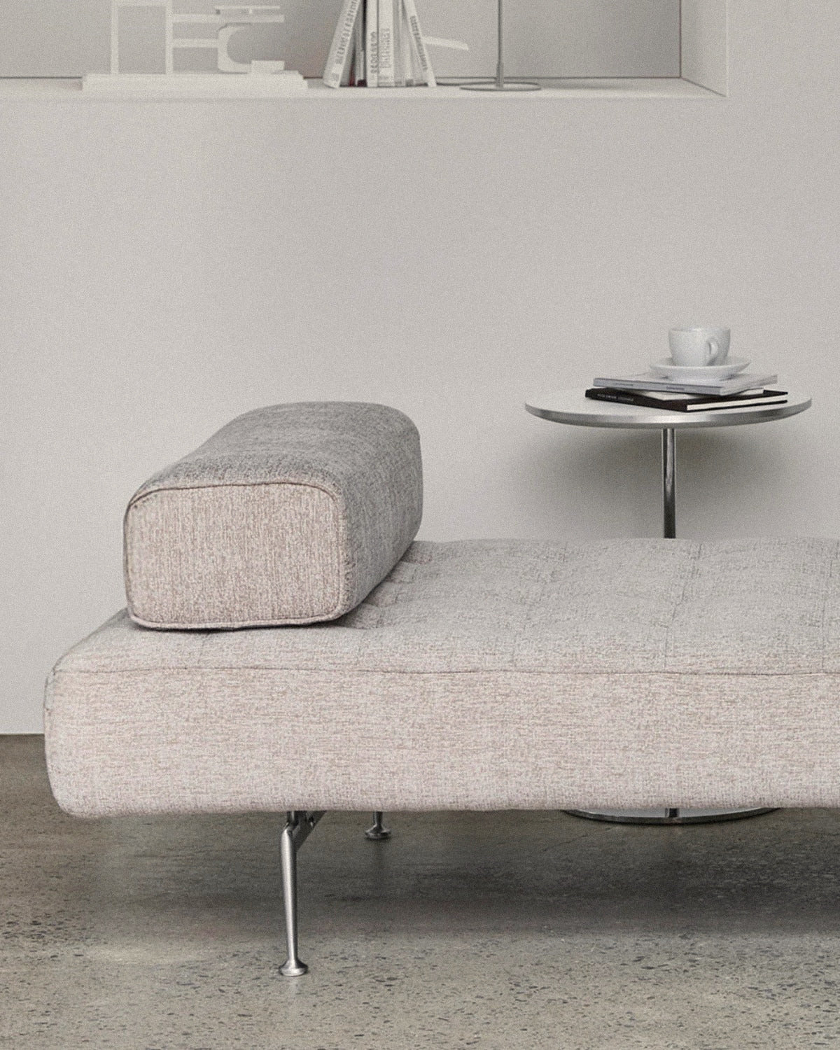 Otium Daybed Sofa - Fabric 2