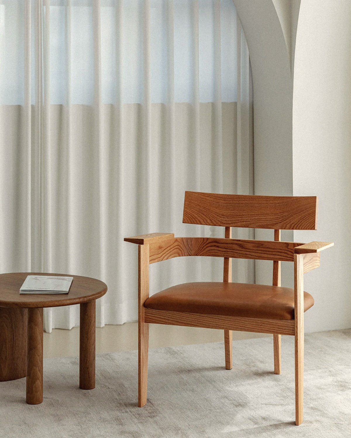 Tilt E Lounge Chair 3