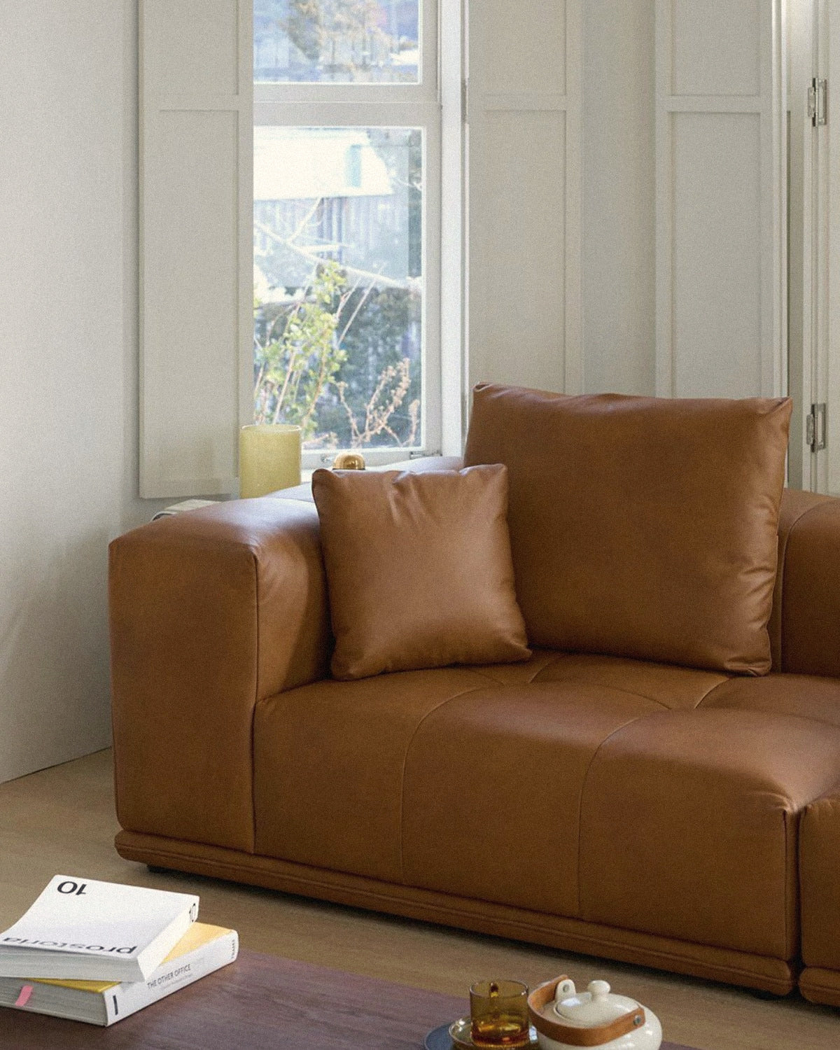 Tarte Cushion - Leather 3