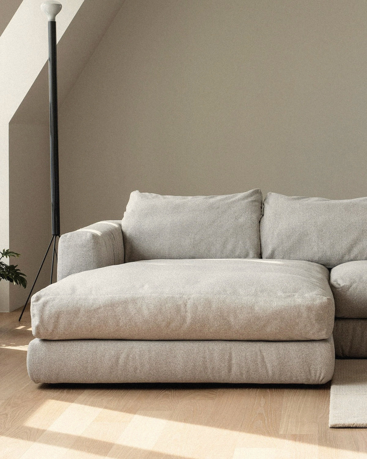 Lean Sofa 5
