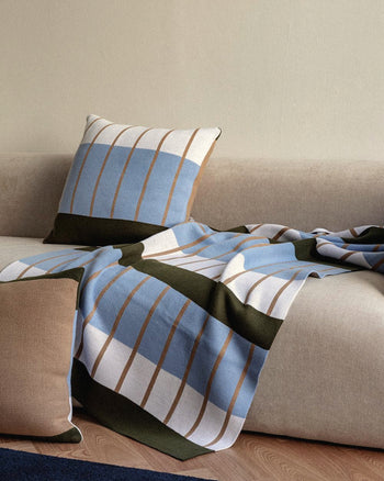 Grid Blanket 8