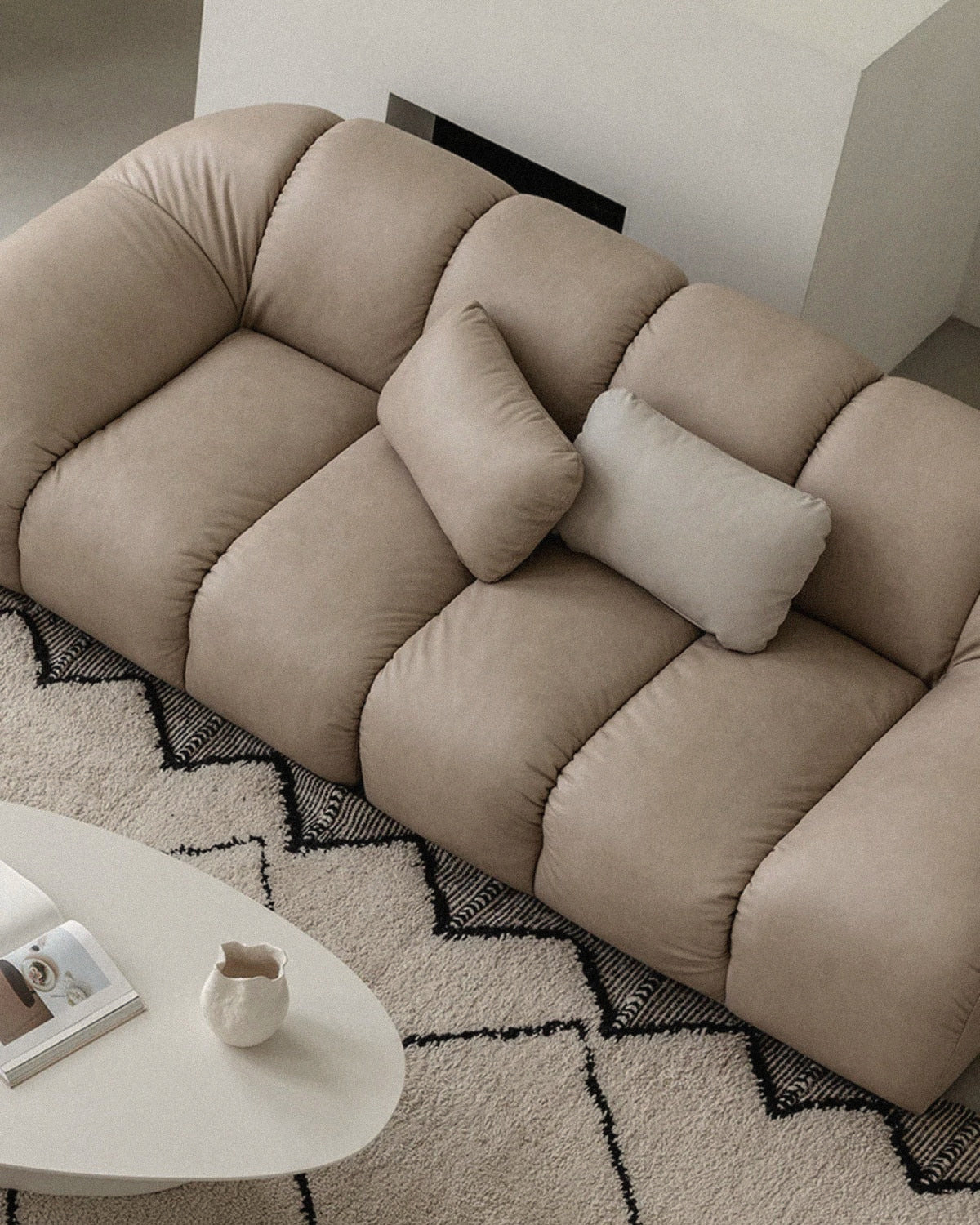 Pebble Cushion - Leather 8