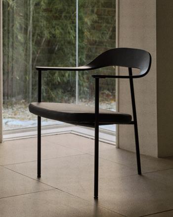 Note Lounge Chair