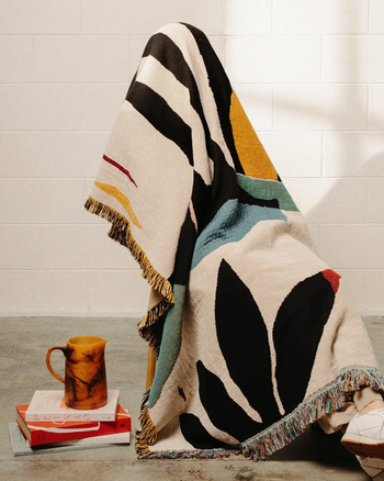Woven Blanket — Guarena