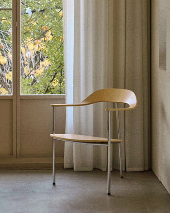 Note Lounge Chair