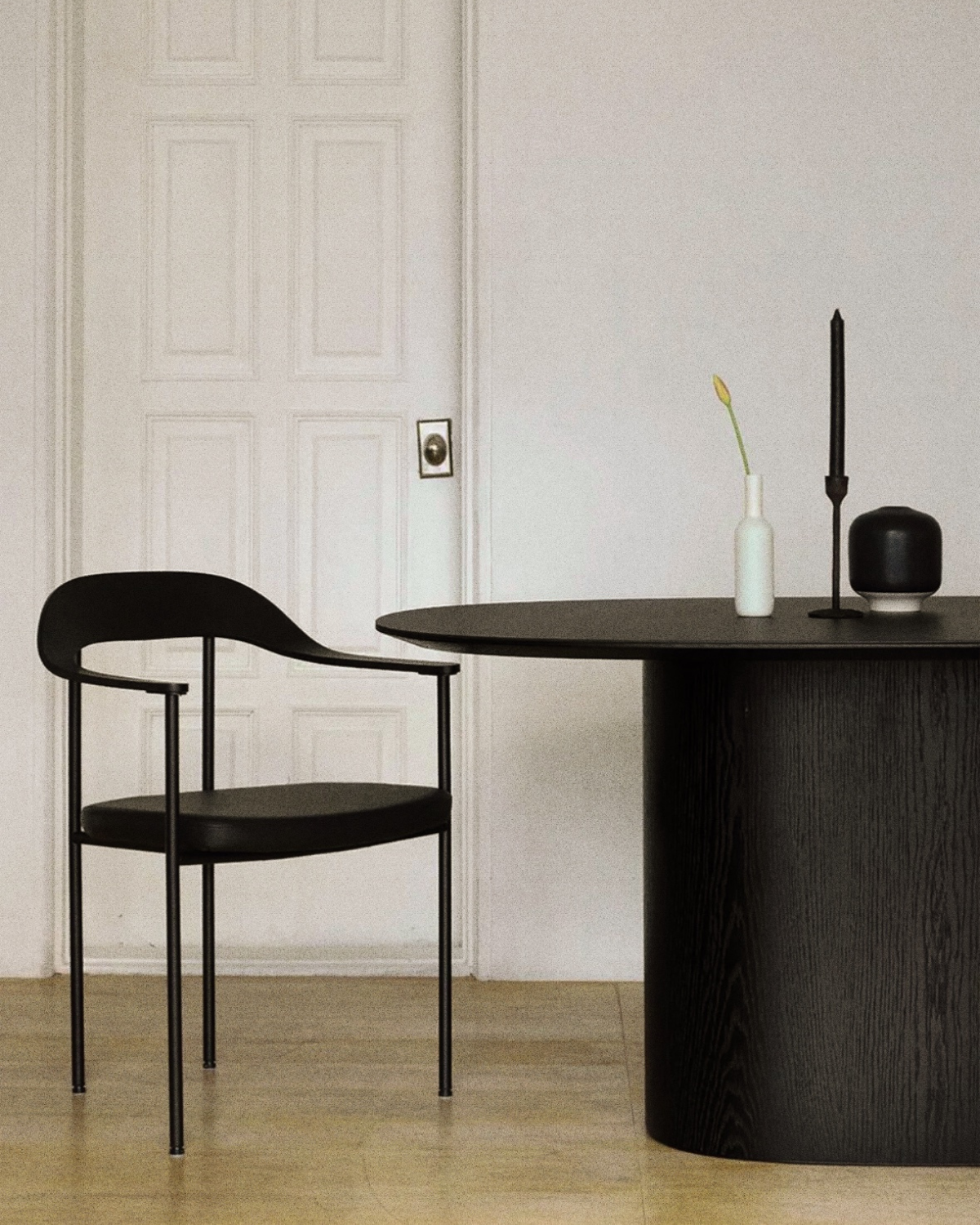 Note Dining Chair