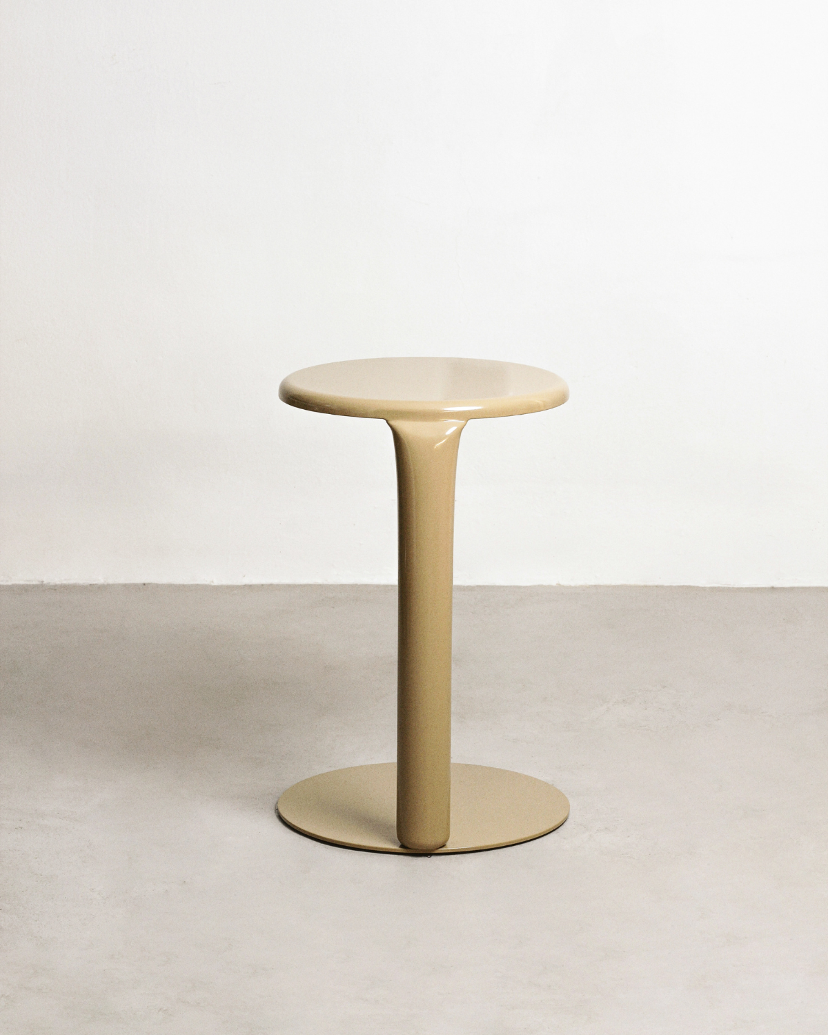 Pressura Side Table ステンレス サイドテーブル シルバー ブラック Pressura Side Table ステンレス サイドテーブル シルバー ブラック