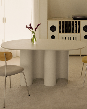 Silhouette Oval Table - Nano Light