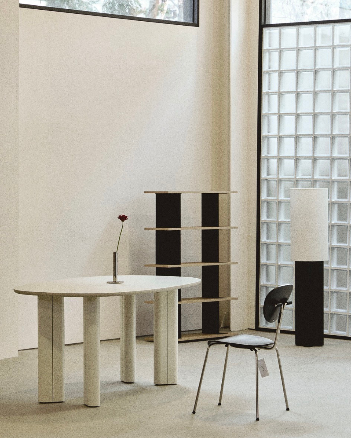 Facade Shelf