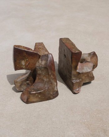 TANBUNGAMA - Free Form Bookend