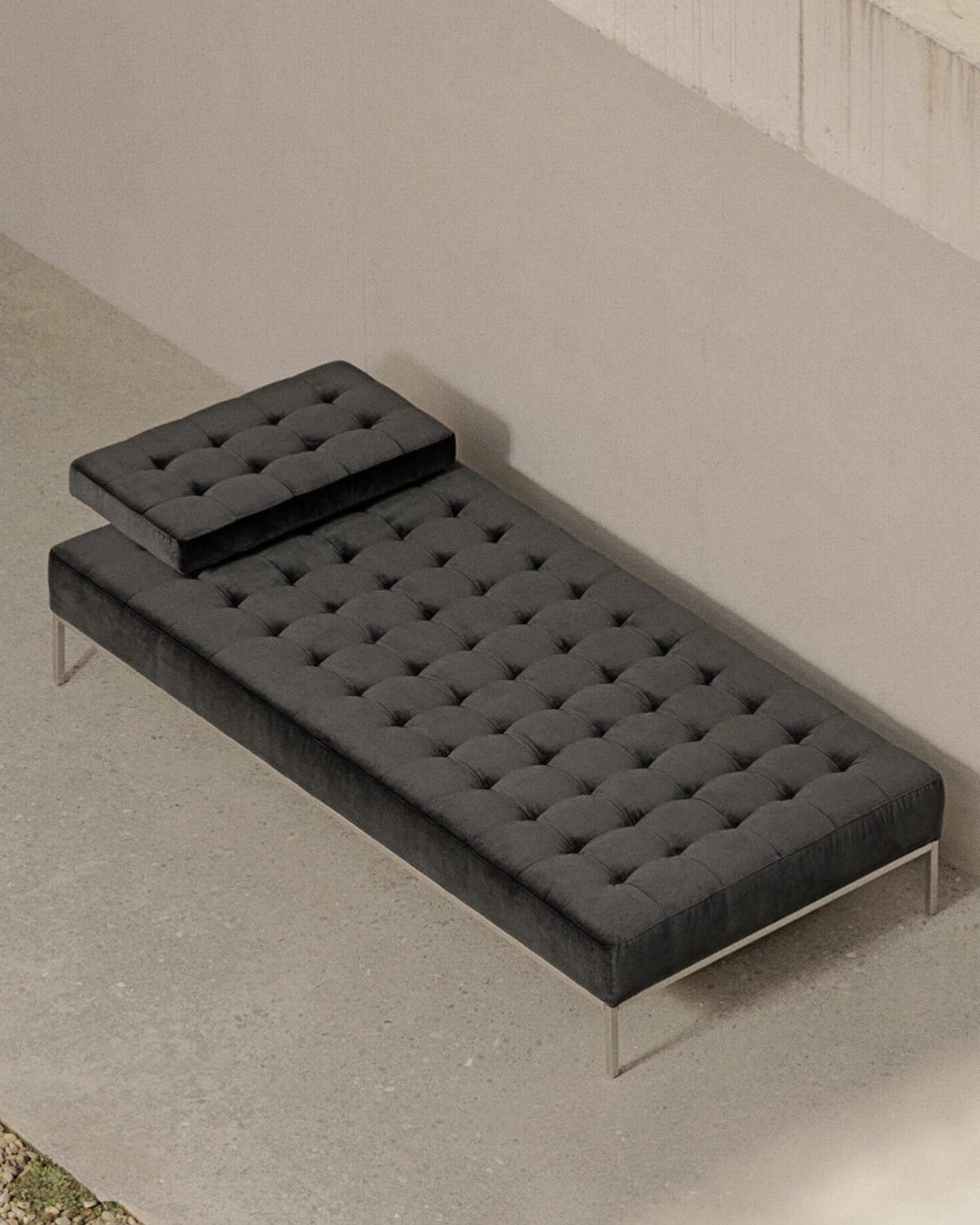 Homme Sofa - Fabric