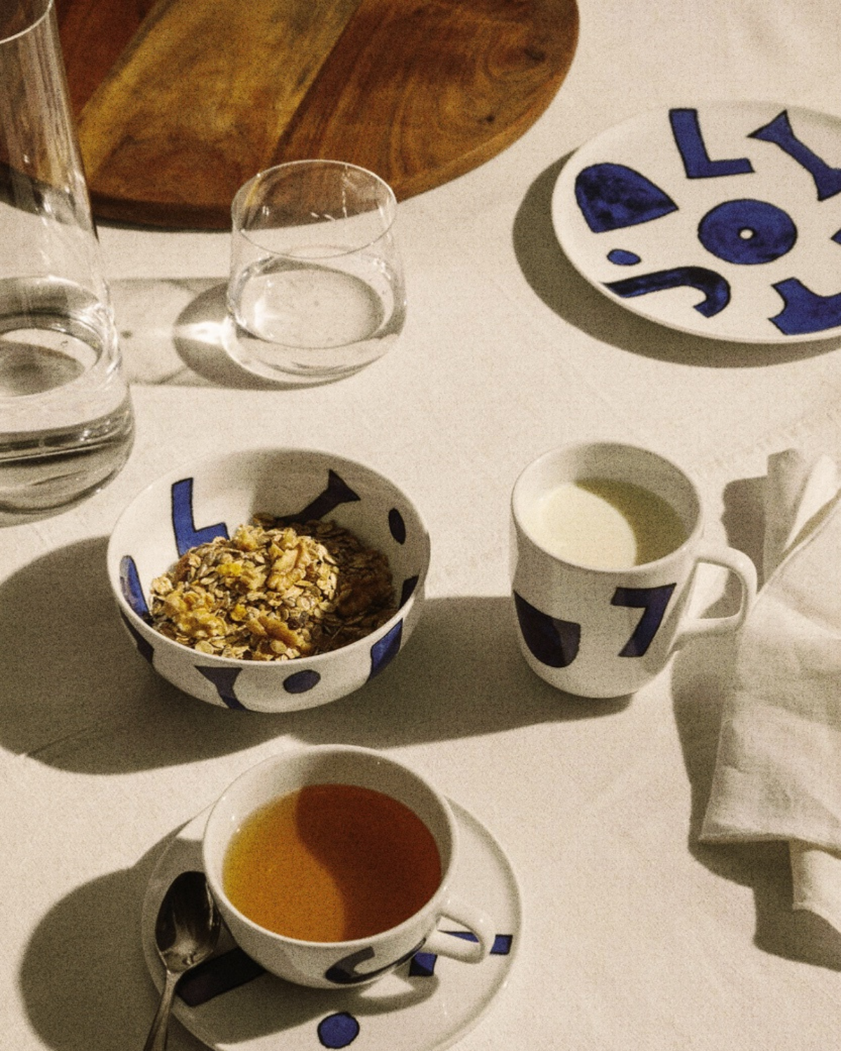 Itsumo-Yunoki ware -  Teacup and Saucer