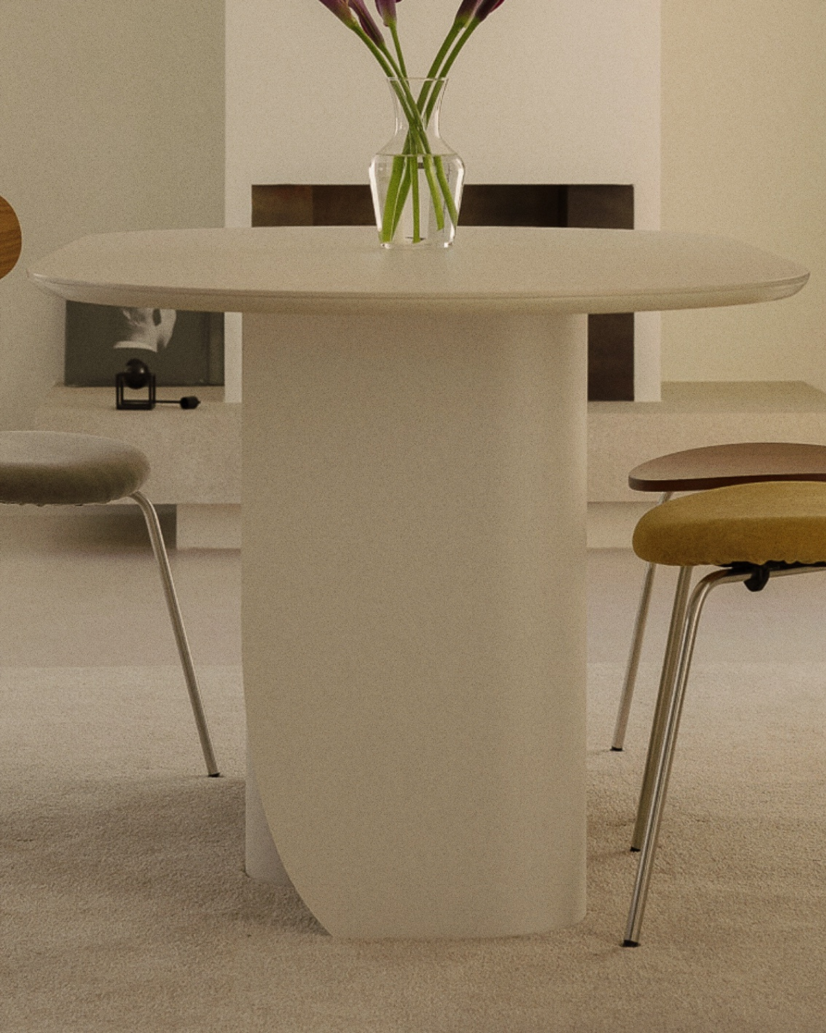 Silhouette Oval Table - Nano Light