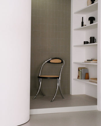 Swan Chair