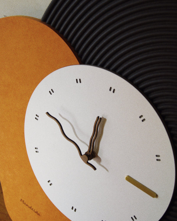 timeless record clock