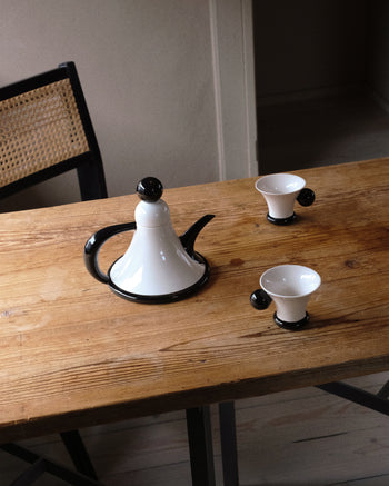 Tomehane Tea set