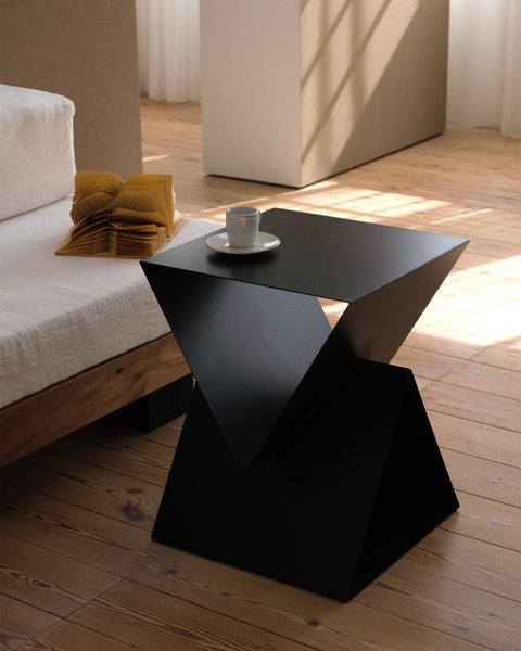 即日配送】Triangle Side Table ステンレスサイドテーブル 収納