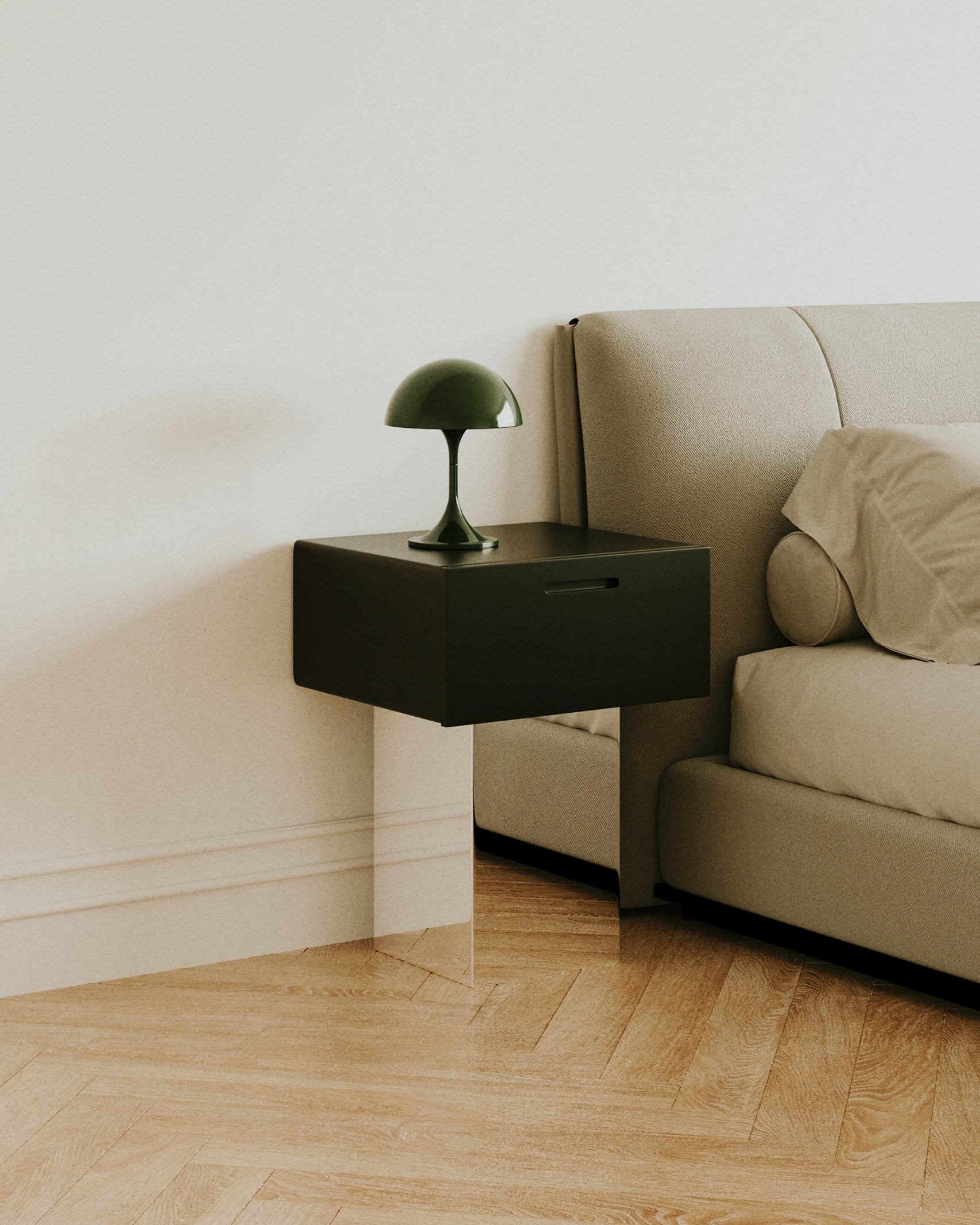 TABLE-N2 interior