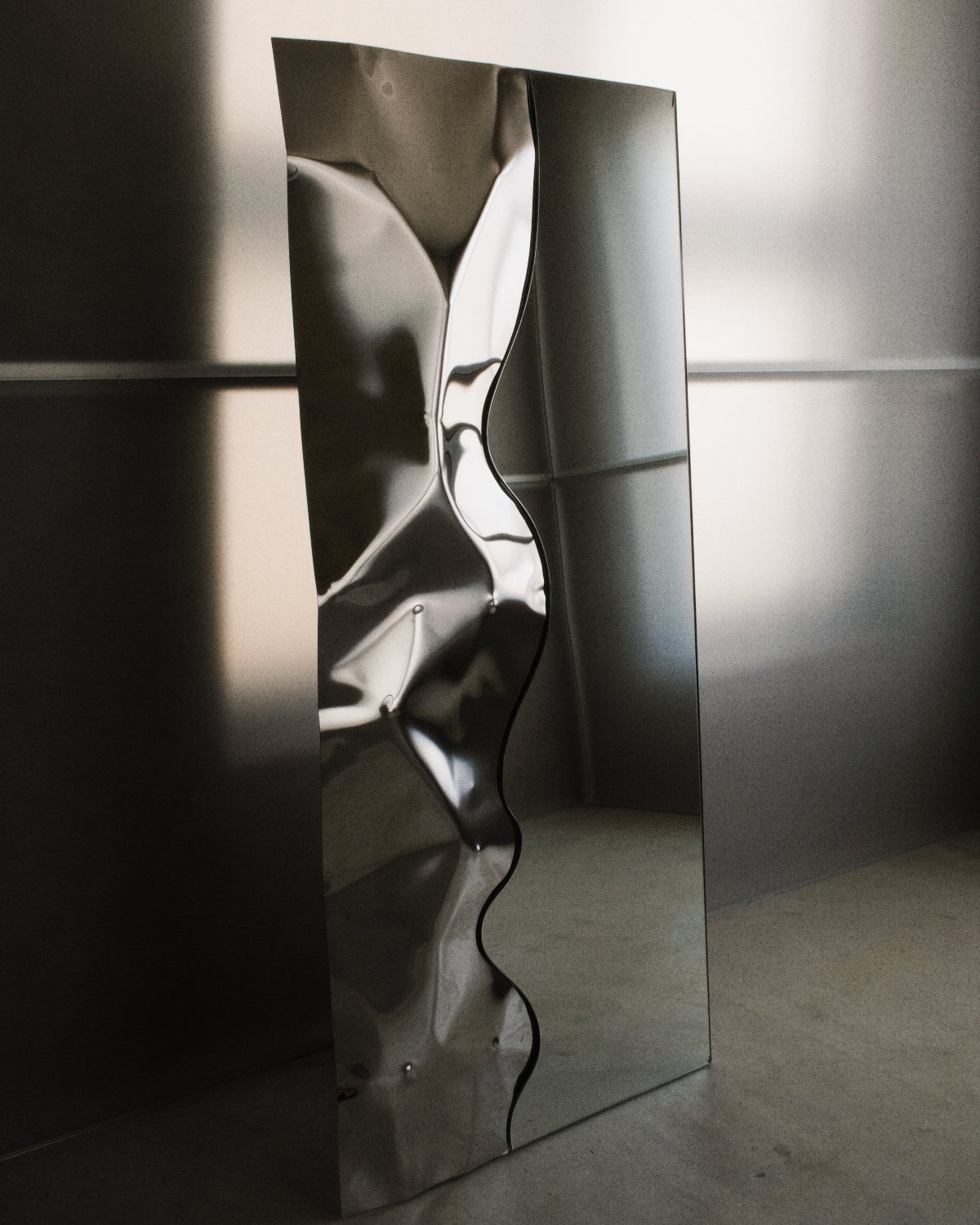 ORIGAMI Mirror