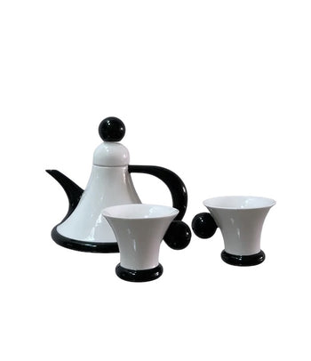 Tomehane Tea set