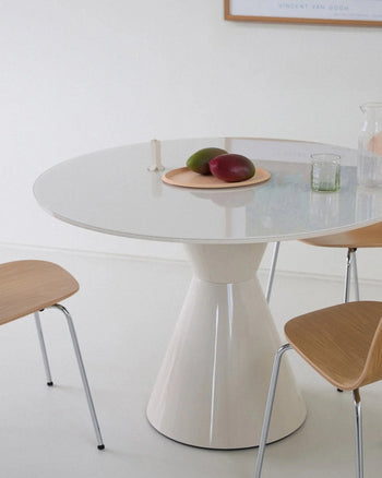 Flare Gloss Table