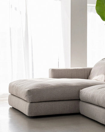 Lean Sofa