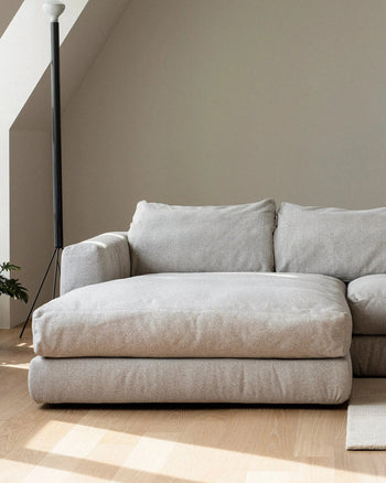 Lean Sofa