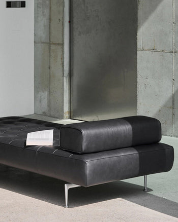 Otium Cushion - Leather