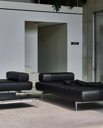 Otium Daybed Sofa - Leather