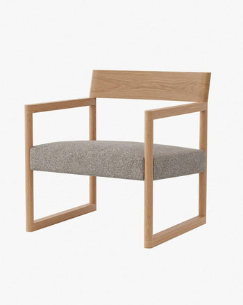 Round B Lounge Chair
