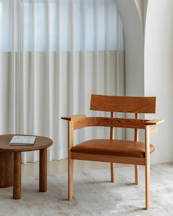 Tilt E Lounge Chair